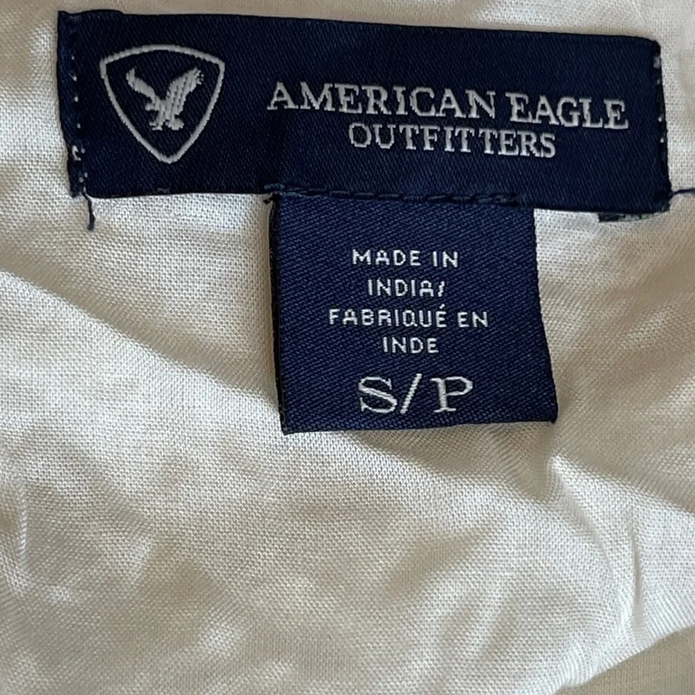 American Eagle Top - Picture 8 of 9